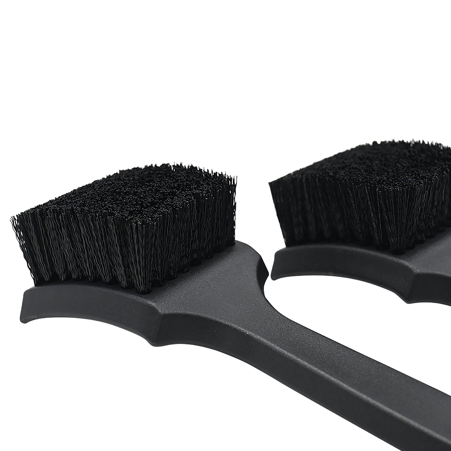 Perie pentru curățarea cauciucurilor și preșurilor din interiorul mașinii