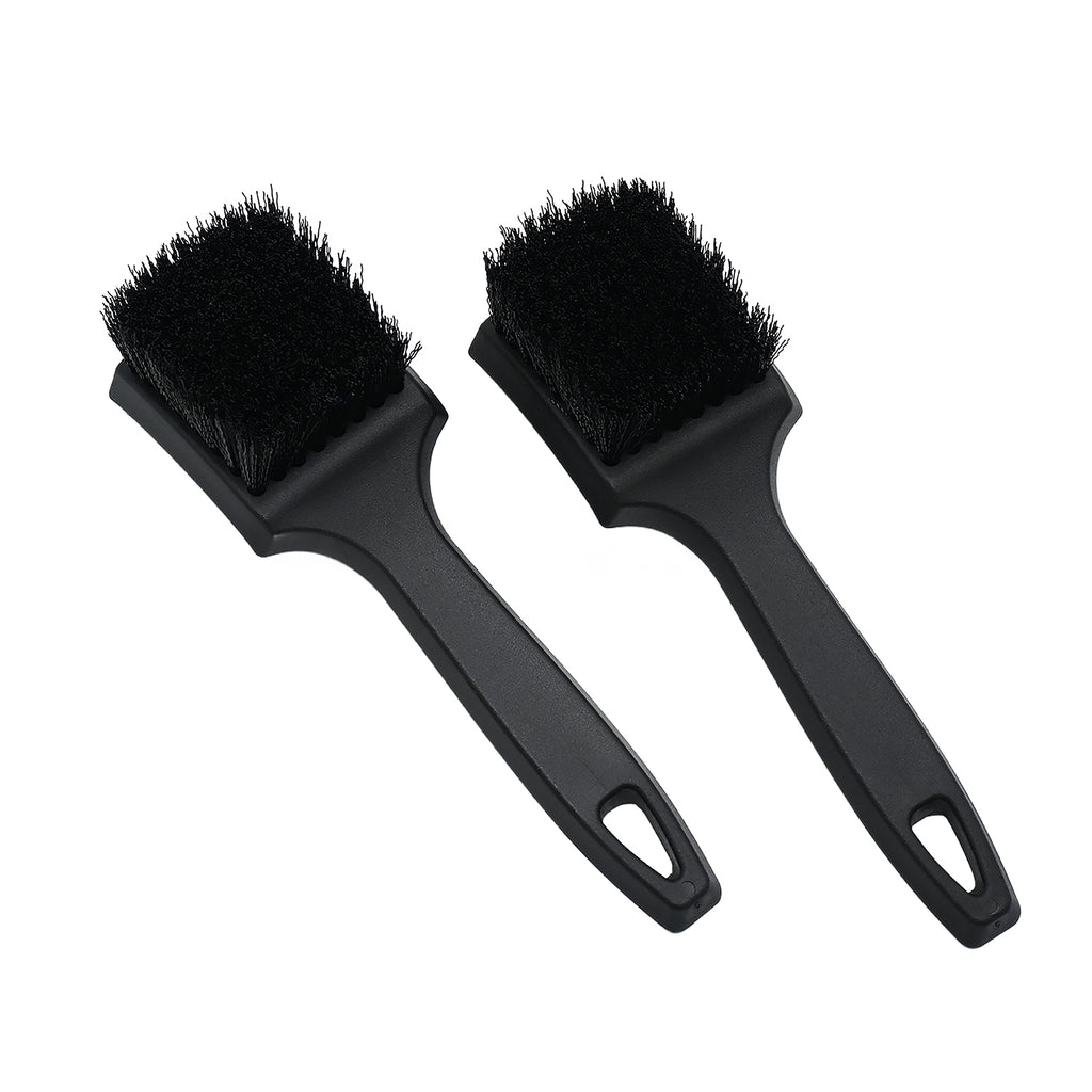 Perie pentru curățarea cauciucurilor și preșurilor din interiorul mașinii