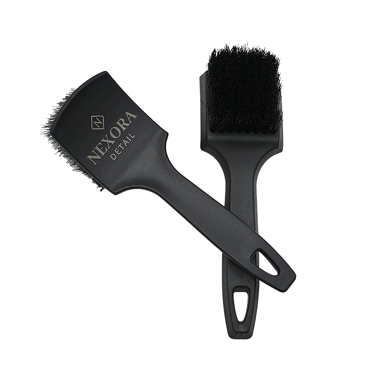 Perie pentru curățarea cauciucurilor și preșurilor din interiorul mașinii